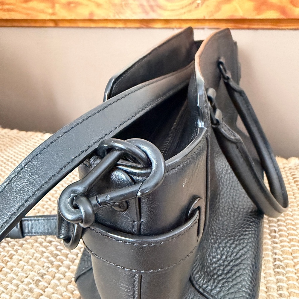 Coach Black Carryall Black Bubbled Pebbled Leather Satchel Handbag - Picture 11 of 16